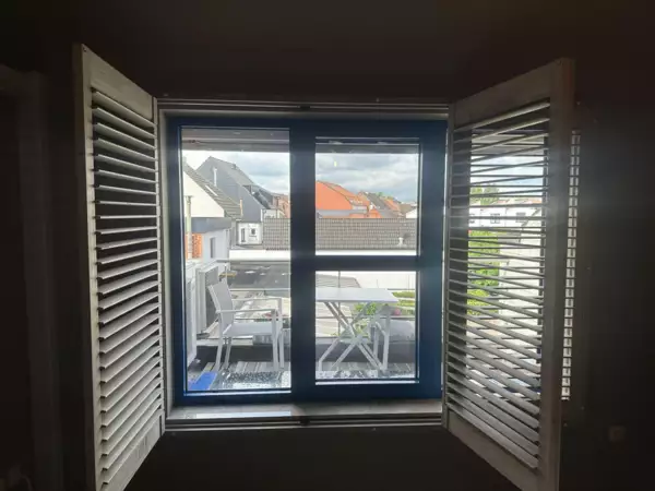 witte-shutters-woning-nieuwpoort-4 -  - Witte shutters doorheen de hele woning — Nieuwpoort